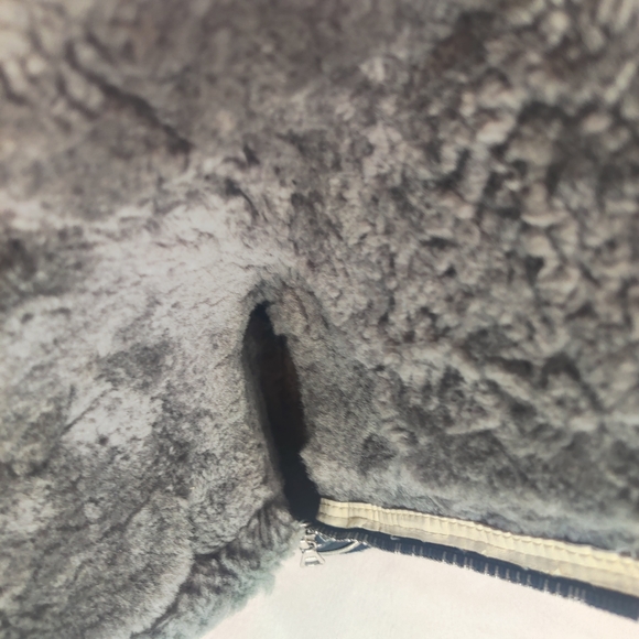 Women's Black Ugg Boots - Picture 8 of 13